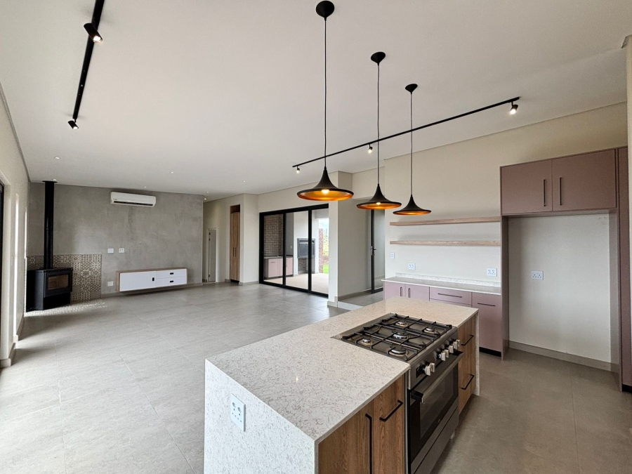 3 Bedroom Property for Sale in Helderzicht Eco Estate North West